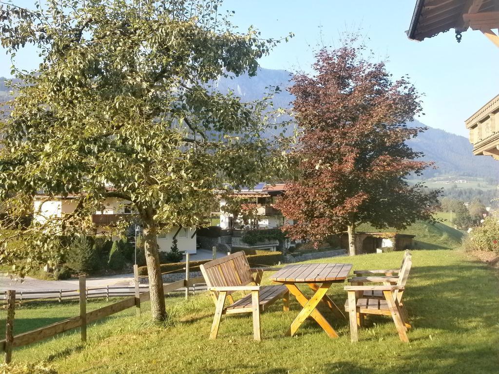 Maurerhof Itter Villa Bagian luar foto