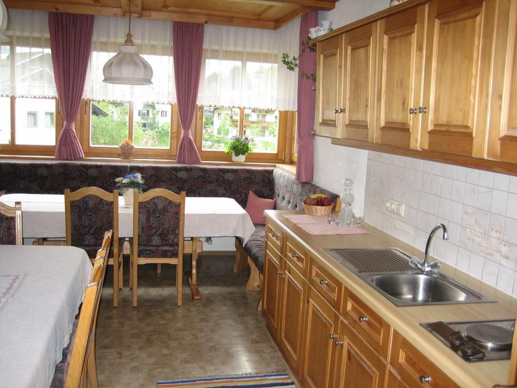 Maurerhof Itter Villa Bagian luar foto